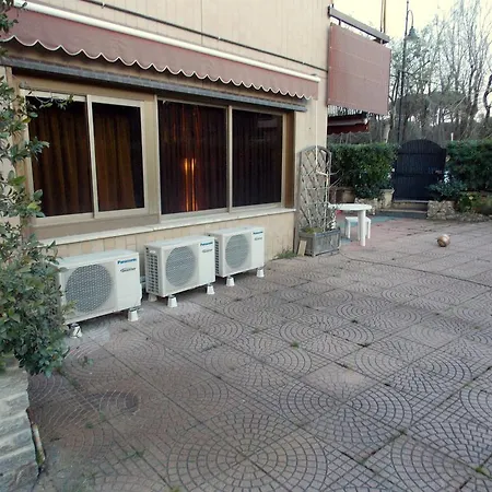Condominio Lagomare Apartment *